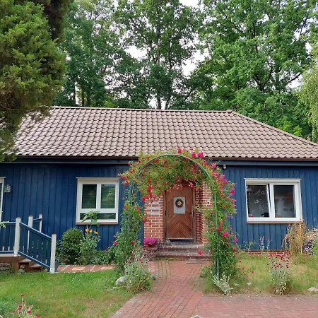 Ferienwohnung Am Freitagsbach Celle Exterior photo